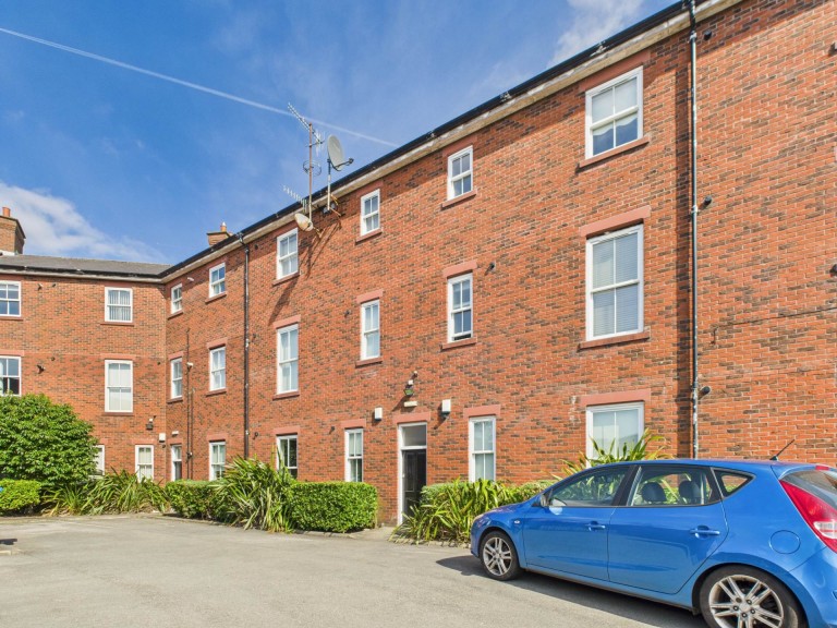 Church Road North, Childwall, L15