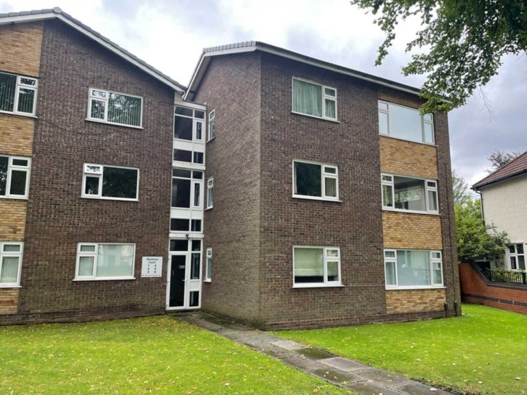 Menlove Court, Allerton