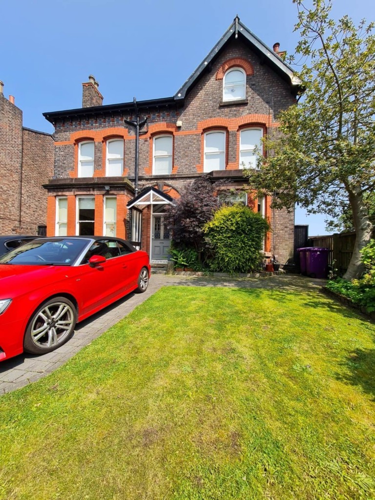 Salisbury Road, Cressington