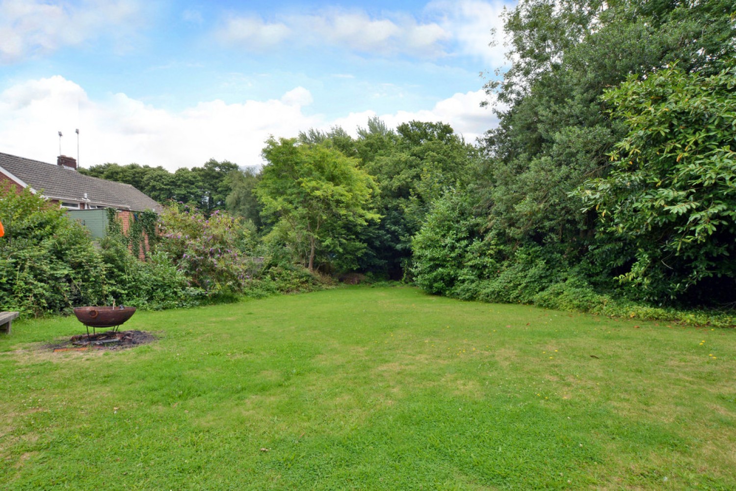 1 bedroom House of Multiple Occupation for Letting Handfords Lane, Yateley