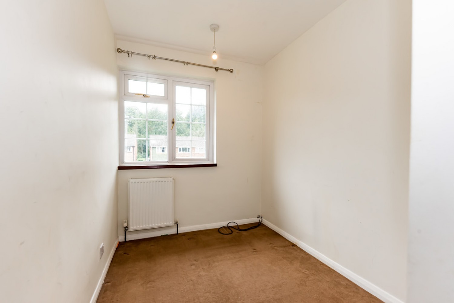 3 bedroom House for Letting Sheridan Road, Frimley