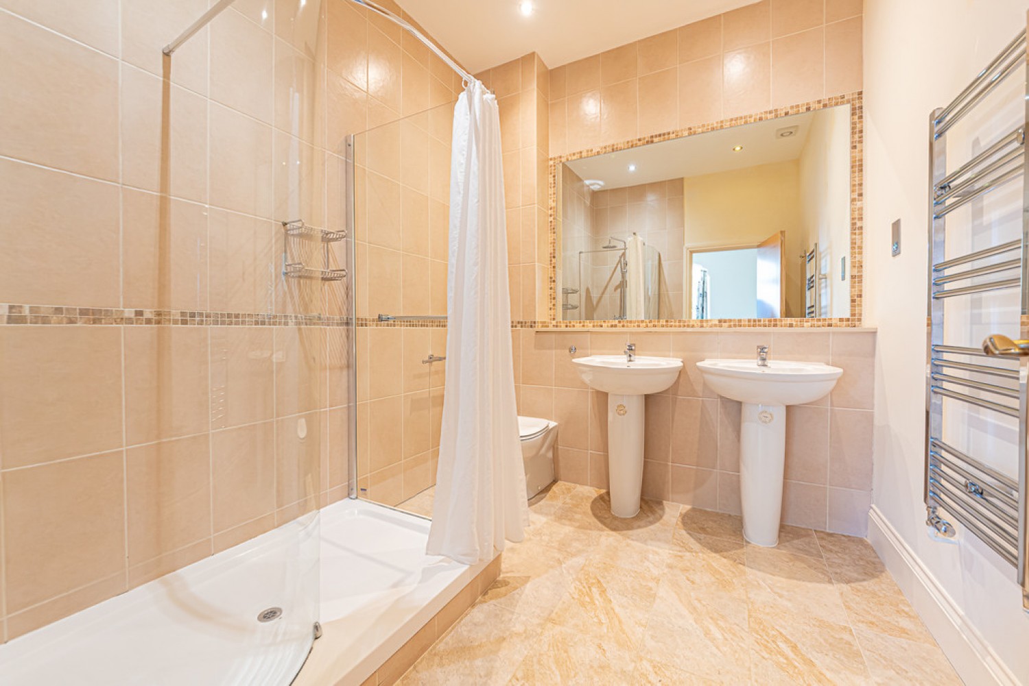 5 bedroom House for Letting St. Catherines Road, Frimley