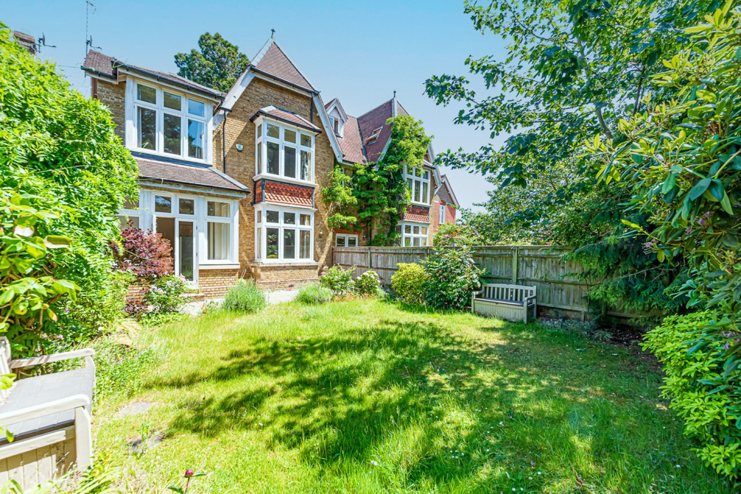 5 bedroom House for Letting St. Catherines Road, Frimley