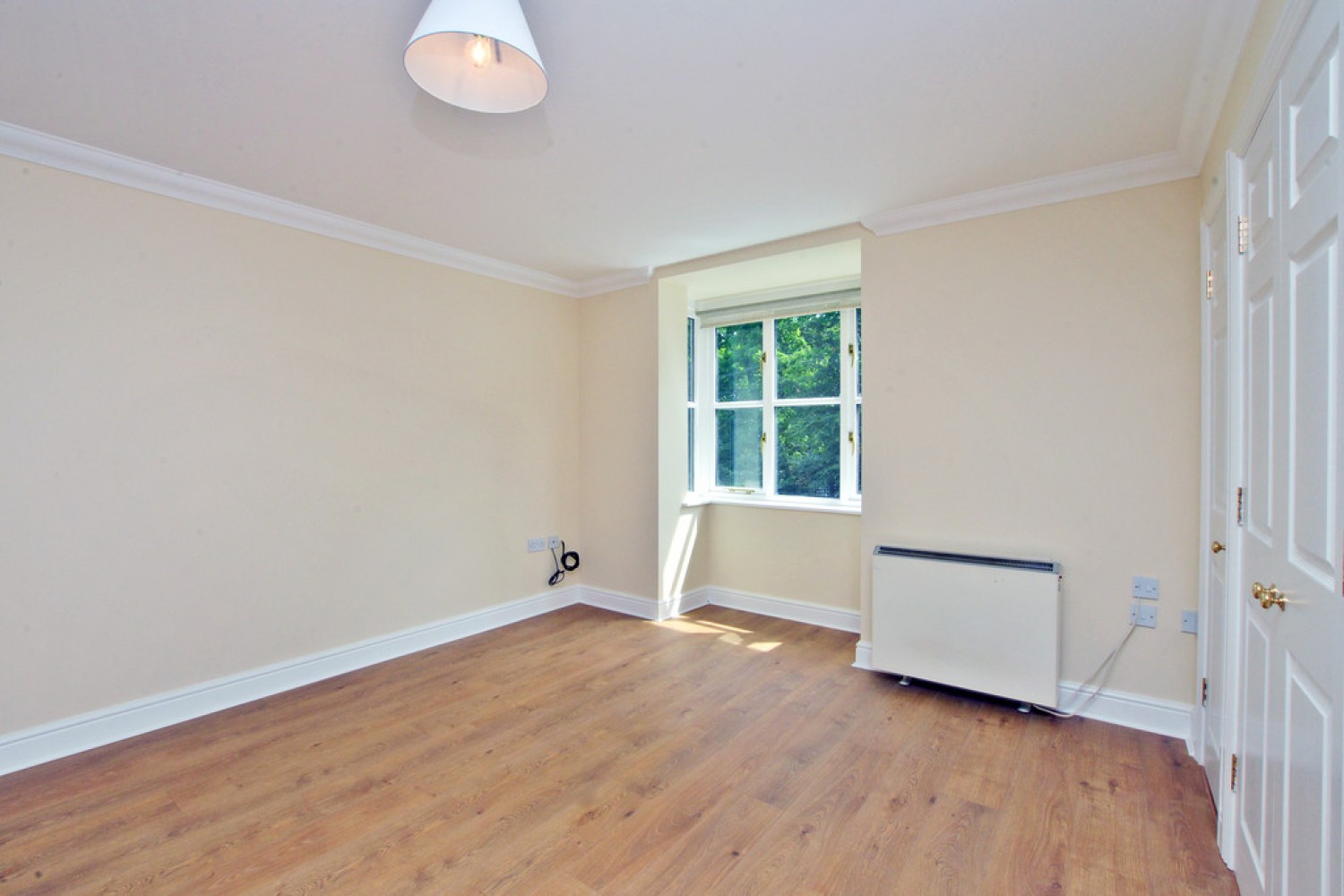 Woodmill Court, London Road