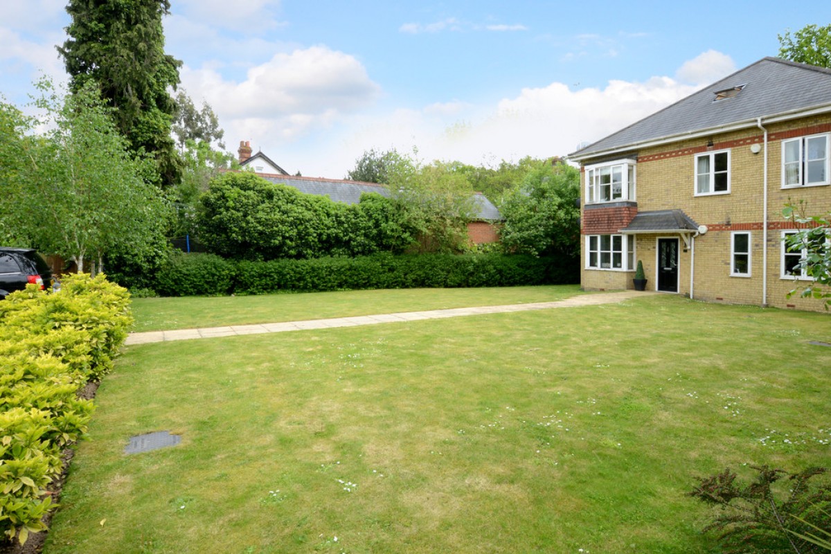 Woodmill Court, London Road