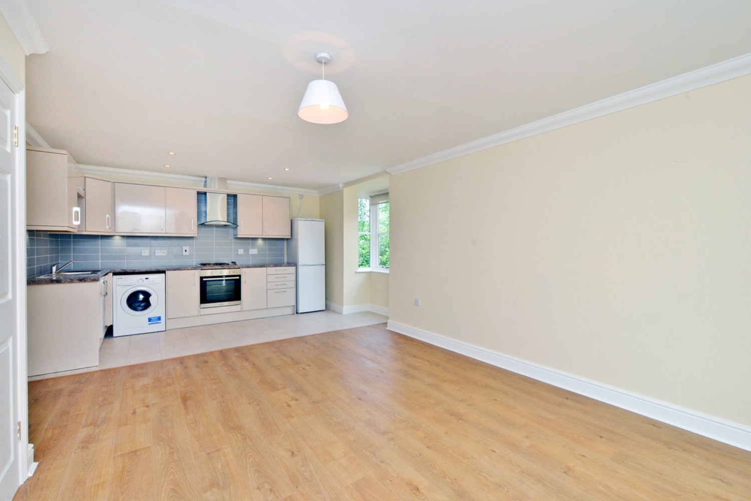 Woodmill Court, London Road