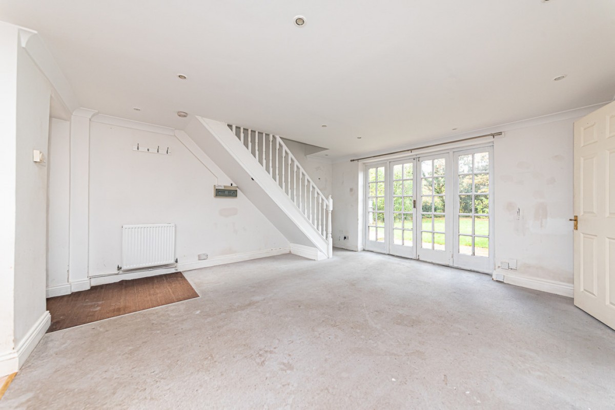 Winchester Way, Blackwater