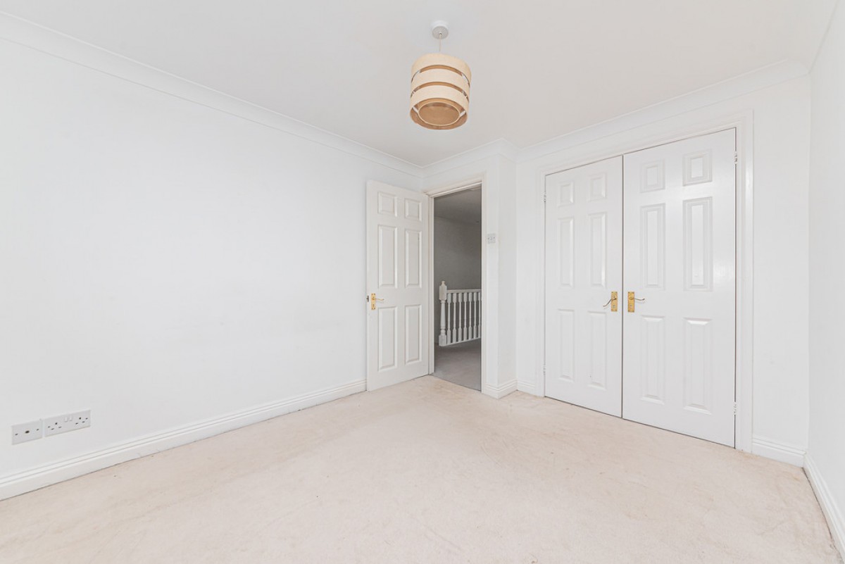 Winchester Way, Blackwater