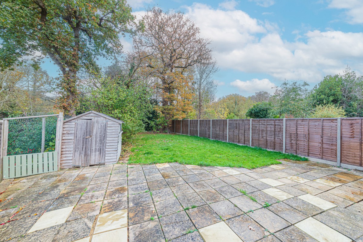 Winchester Way, Blackwater