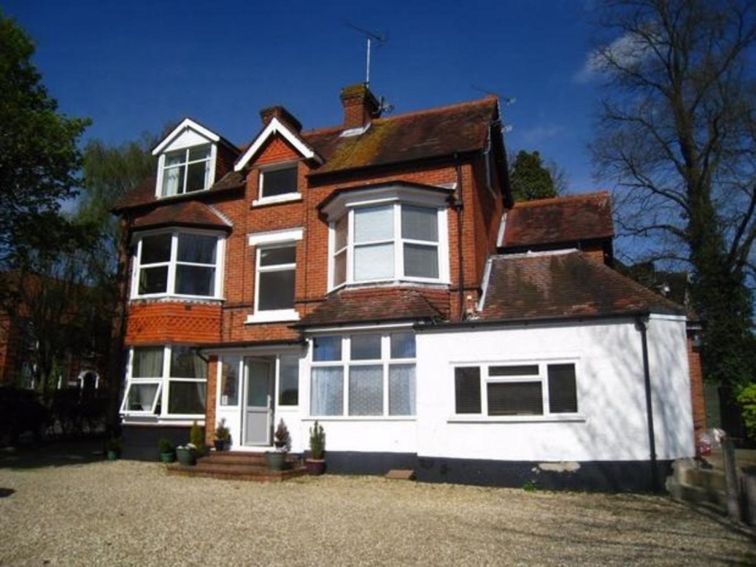 Heatherley Road, Camberley