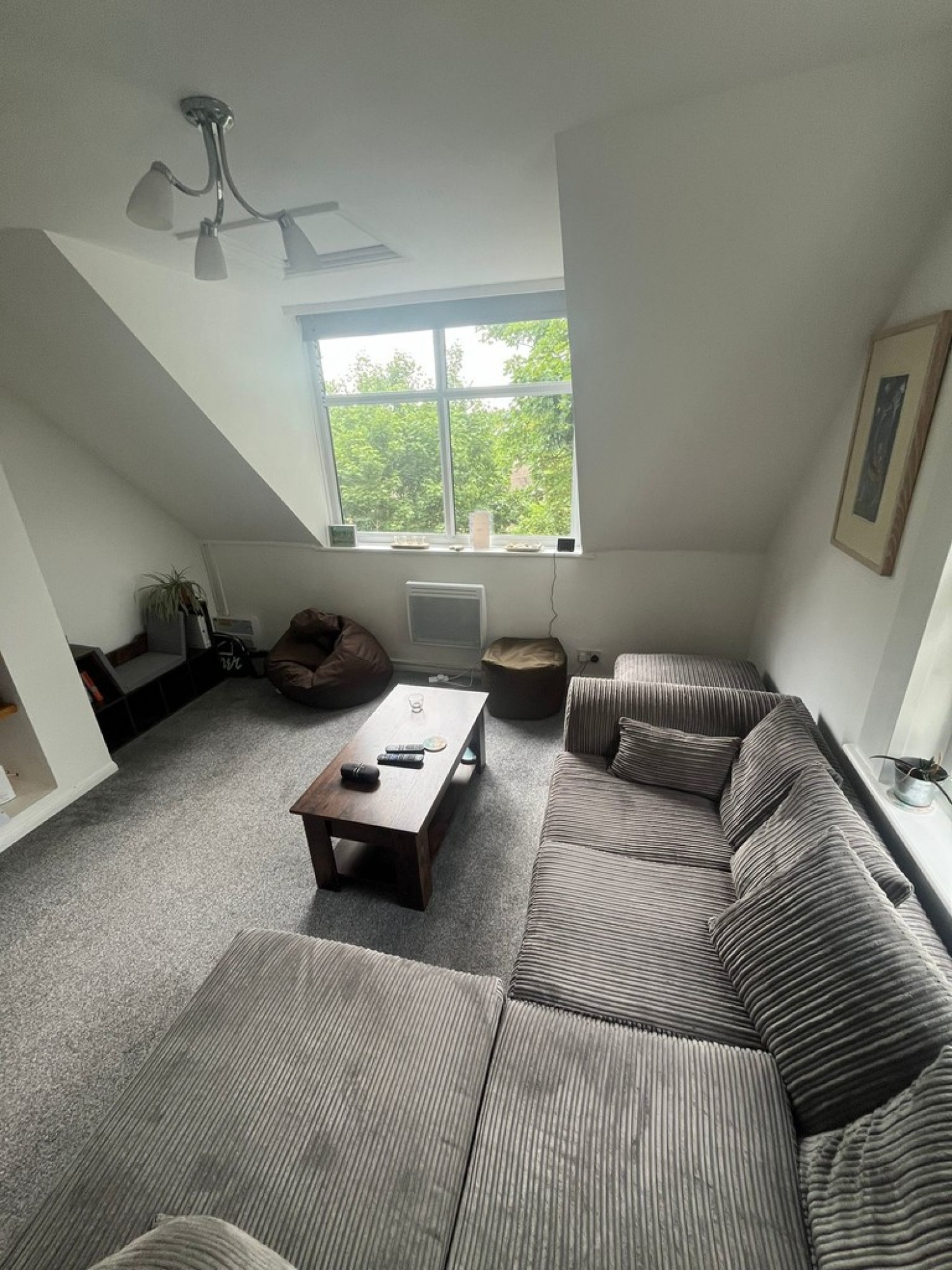 Heatherley Road, Camberley