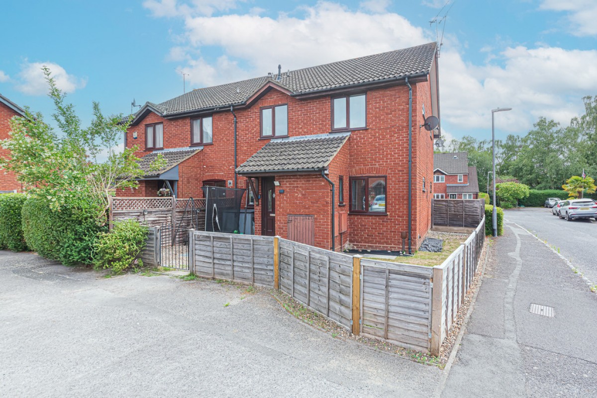 Horsham Road, Sandhurst
