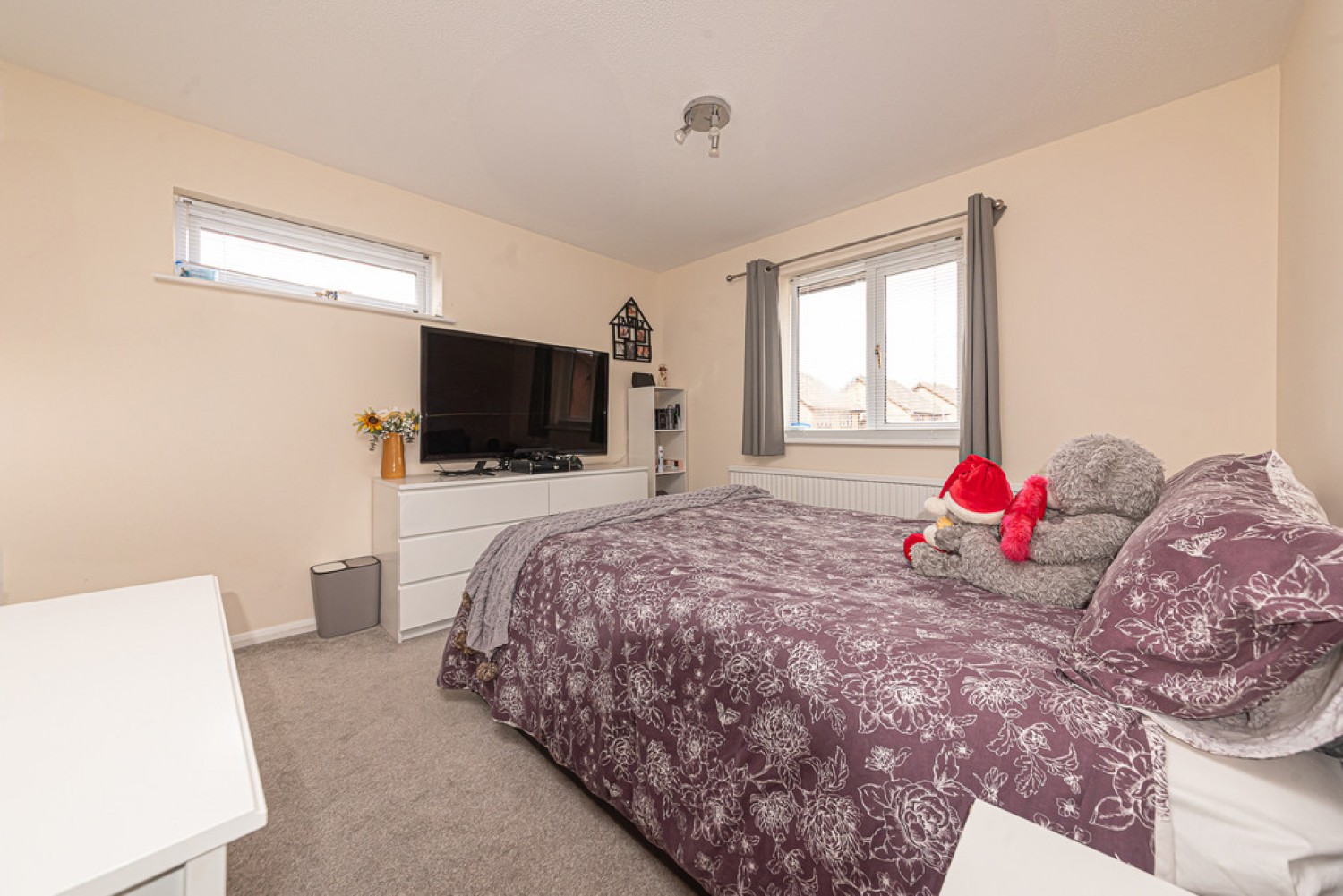 Horsham Road, Sandhurst