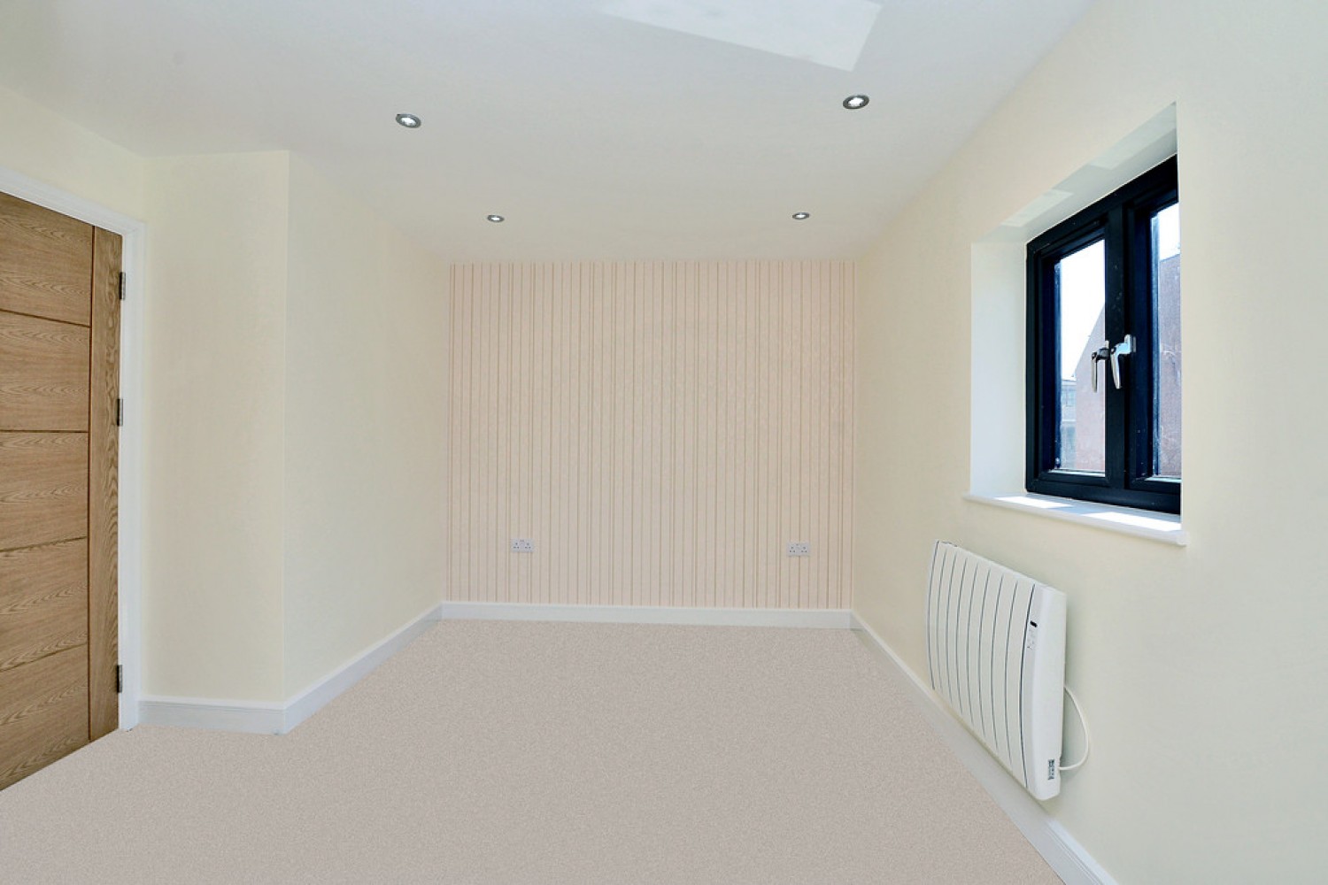 2 bedroom Flat for Letting High Street, Camberley