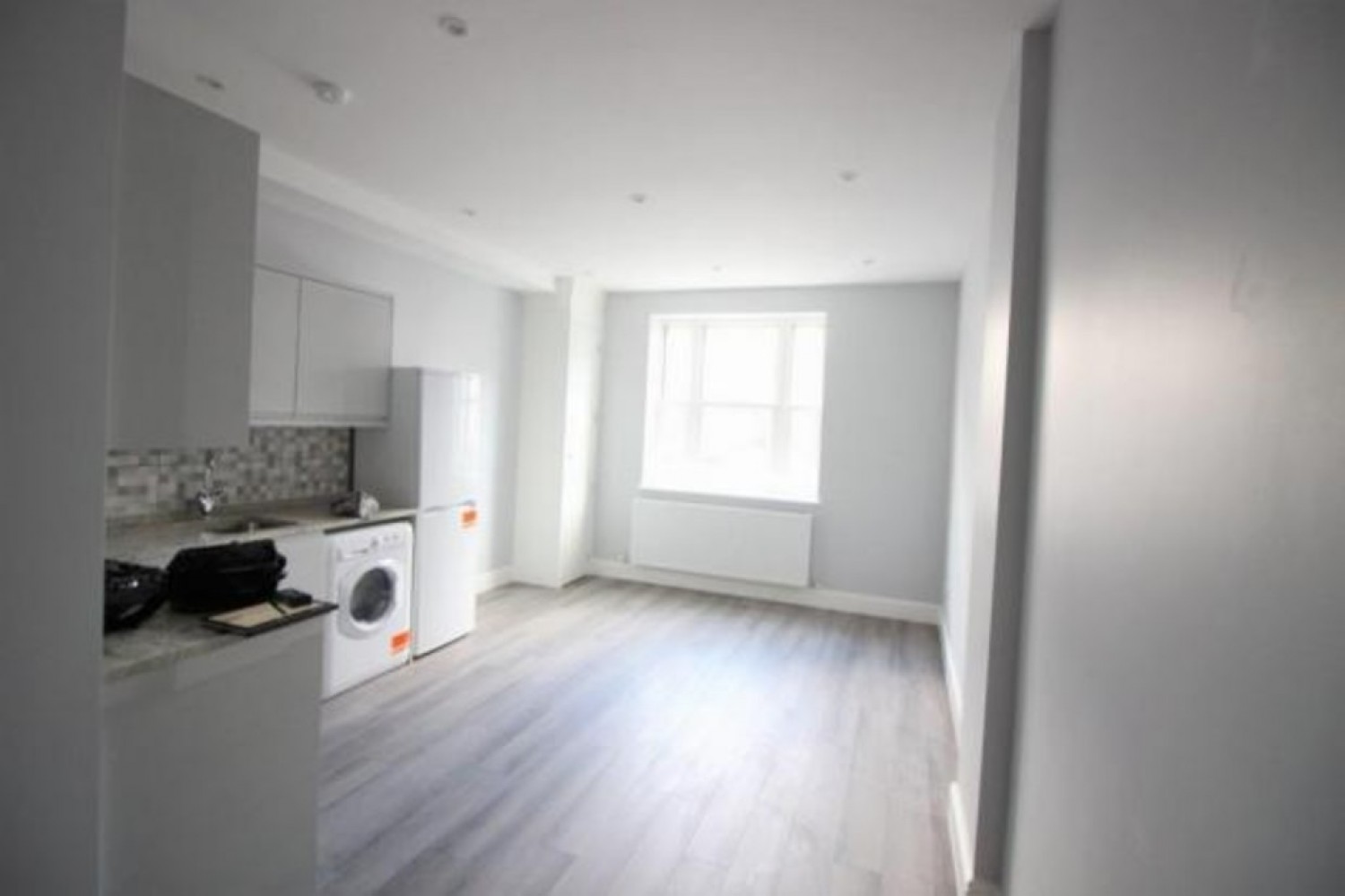 1 bedroom Flat for Letting High Street, Camberley
