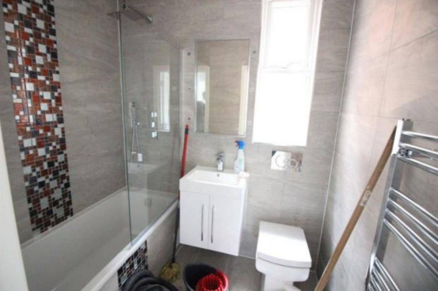 1 bedroom Flat for Letting High Street, Camberley