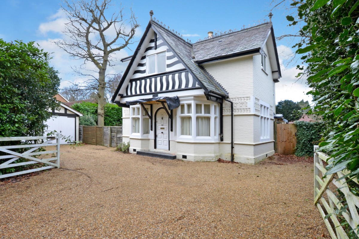 Portsmouth Road, Camberley