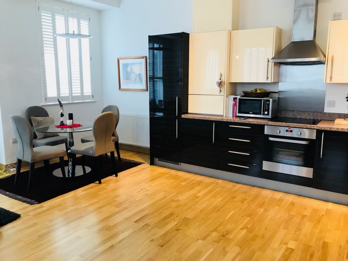 Shared Apartment, Camberley, Surrey