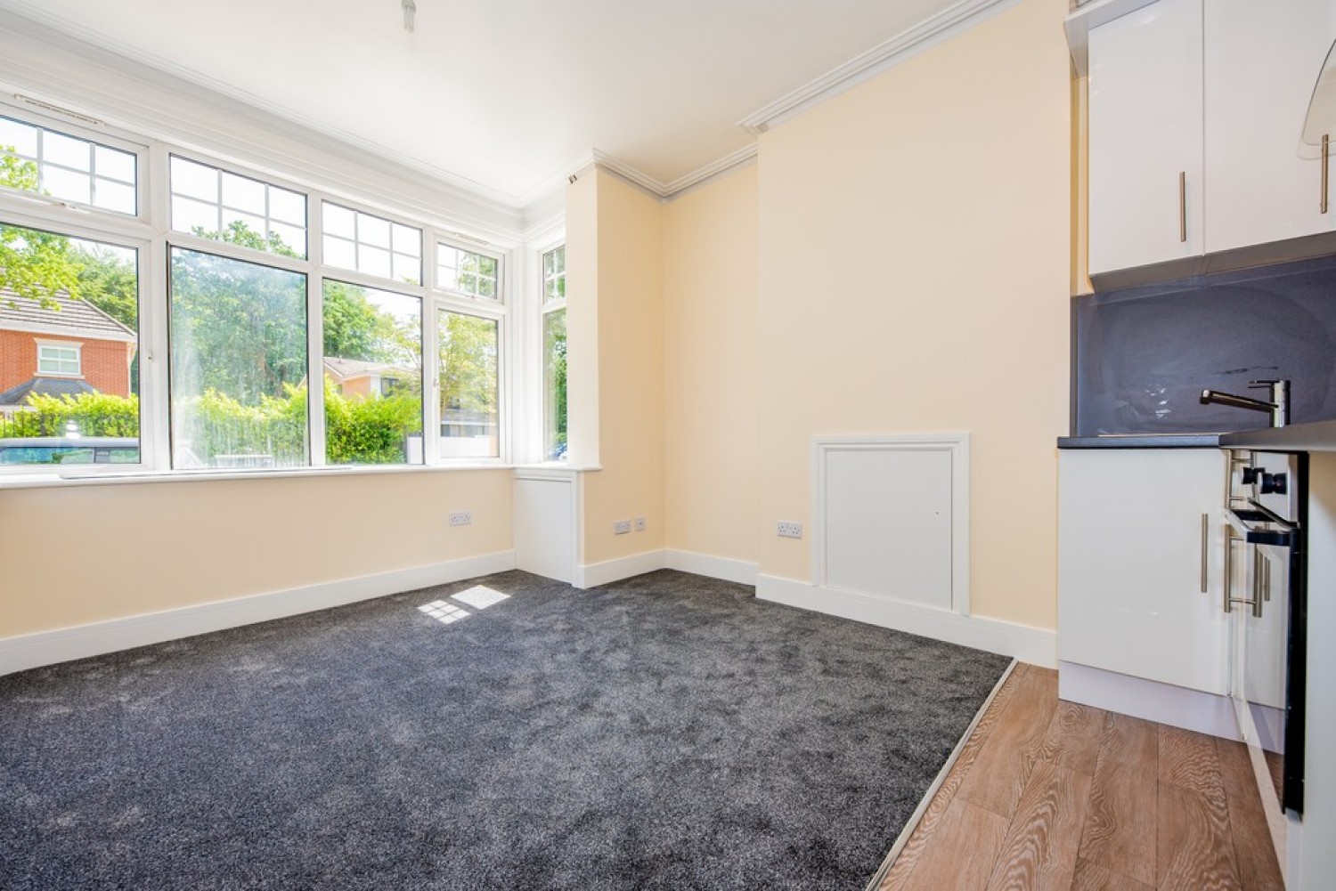 1 bedroom Flat for Letting Gordon Road, Camberley, Surrey
