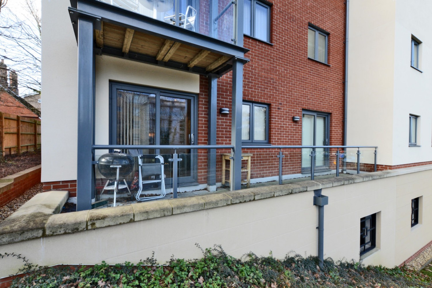 Equinox Place, Farnborough