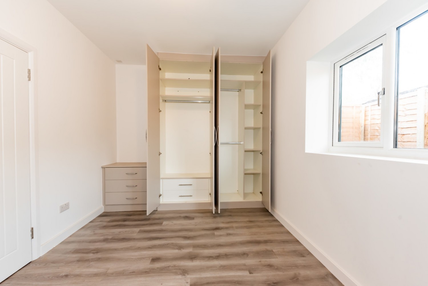 2 bedroom House for Letting Higher Park Farm