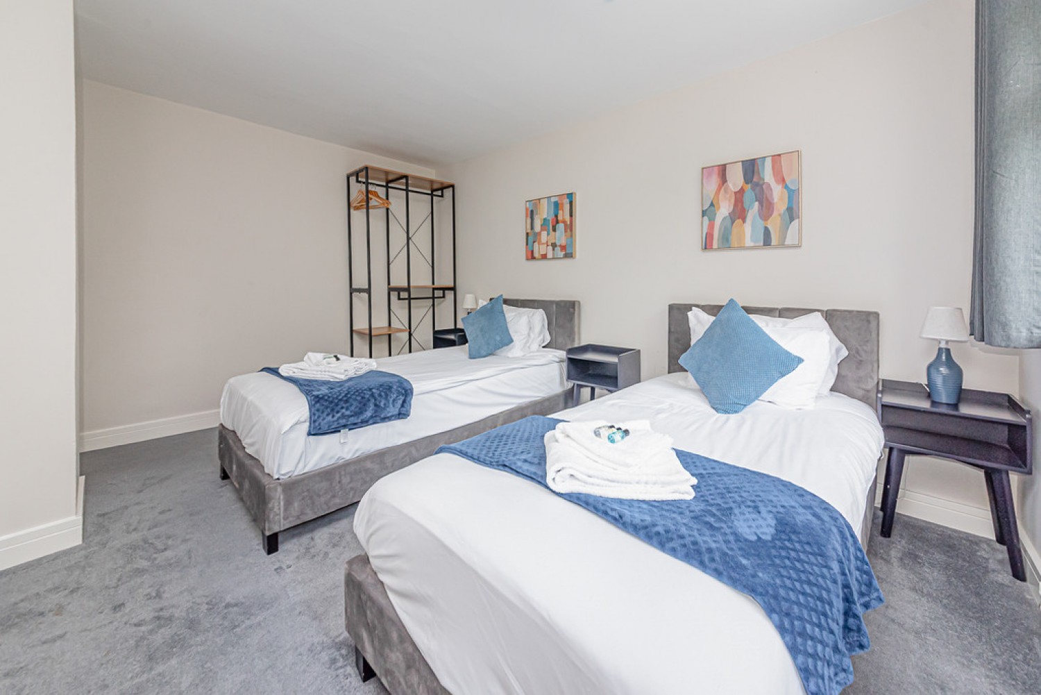 3 bedroom House for Letting Camberey, Surrey