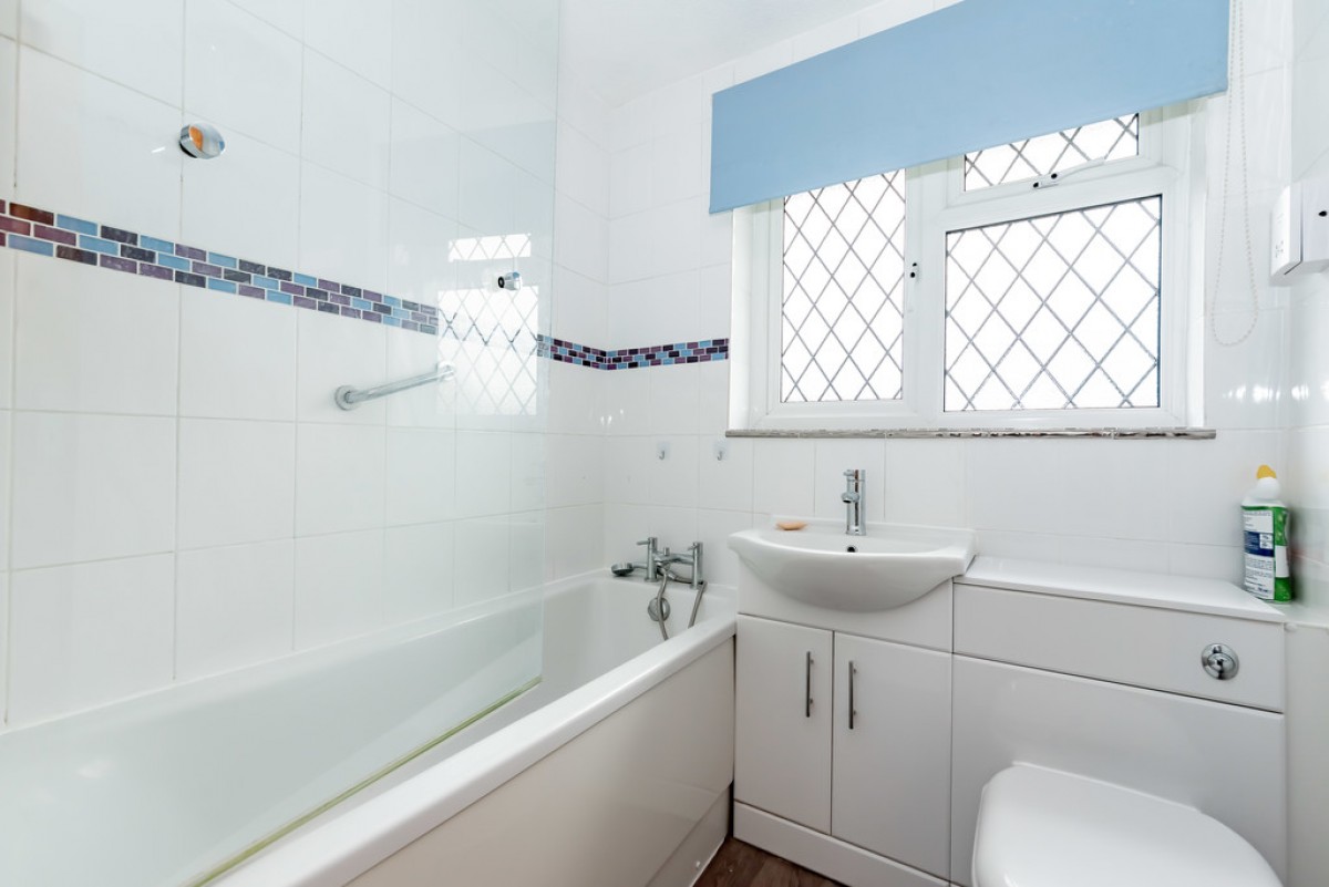 Crake Place, Sandhurst