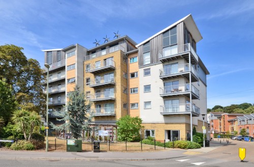 Coombe Way, Farnborough