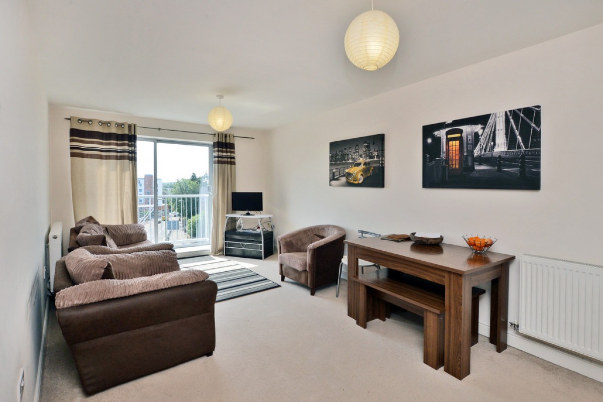 Coombe Way, Farnborough