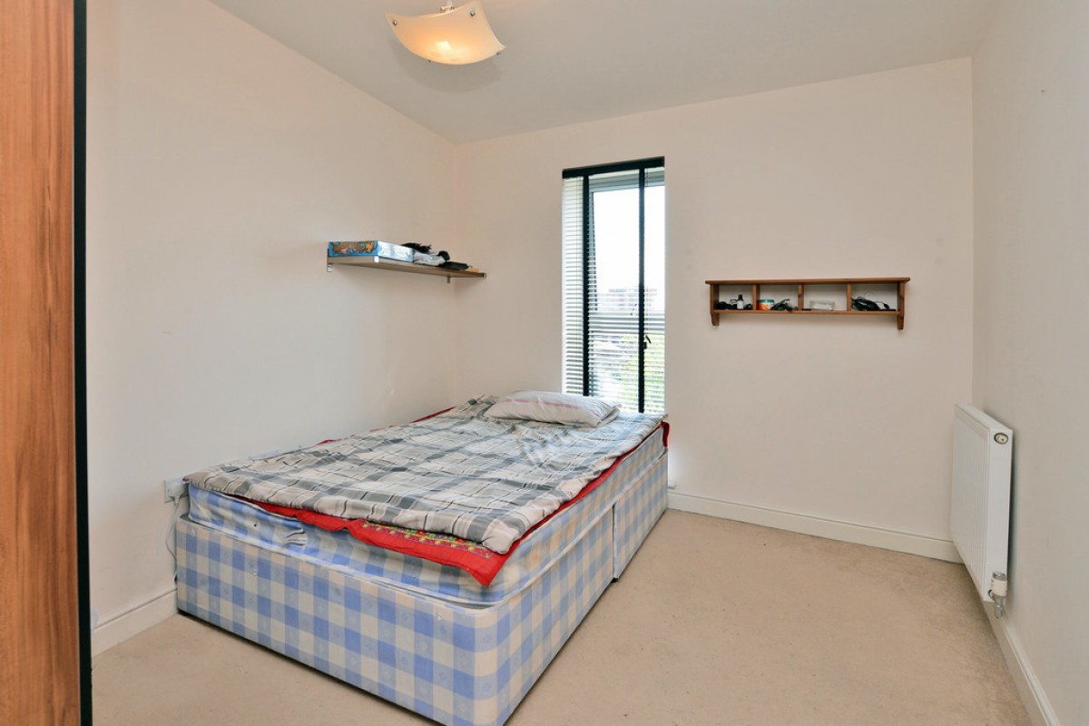 Coombe Way, Farnborough