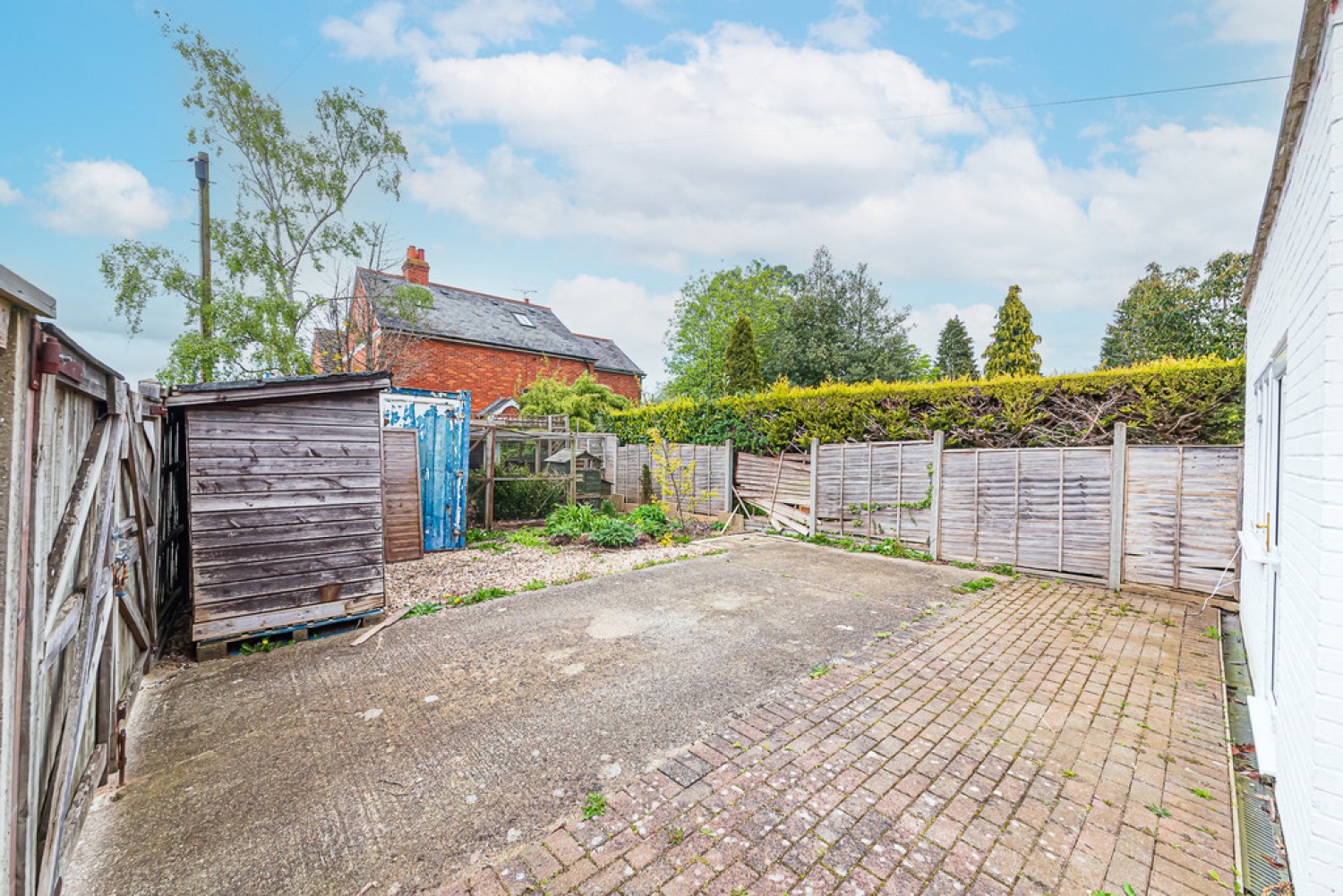 1 bedroom Flat for Letting Vale Road, Camberley