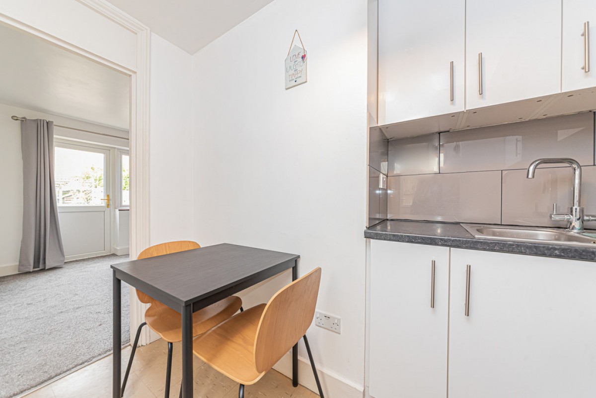 Vale Road, Camberley