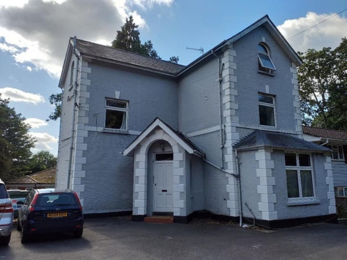London Road, Camberley