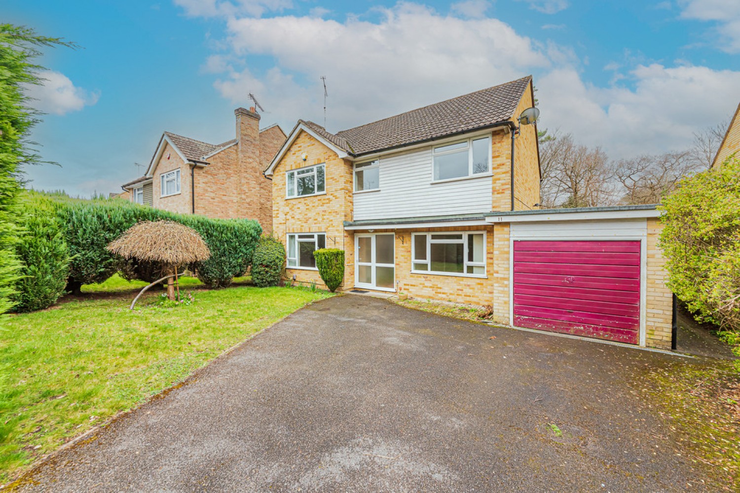 Highbury Crescent, Camberley