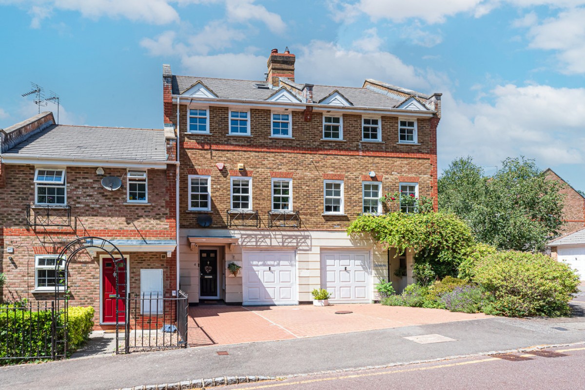 Lancaster Drive, Camberley