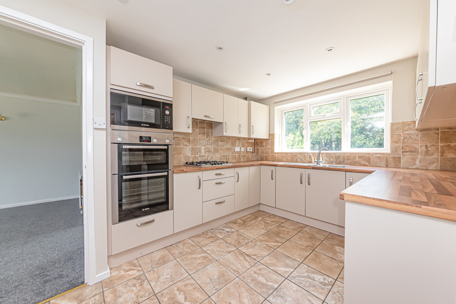 3 bedroom House for Sale Frimley, Camberley