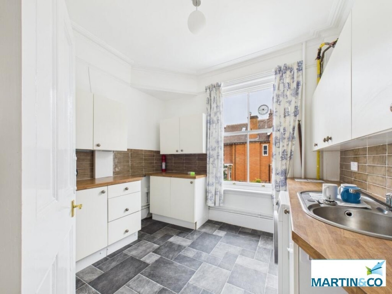 3 bedroom Flat for Letting Upper Gordon Road, Camberley