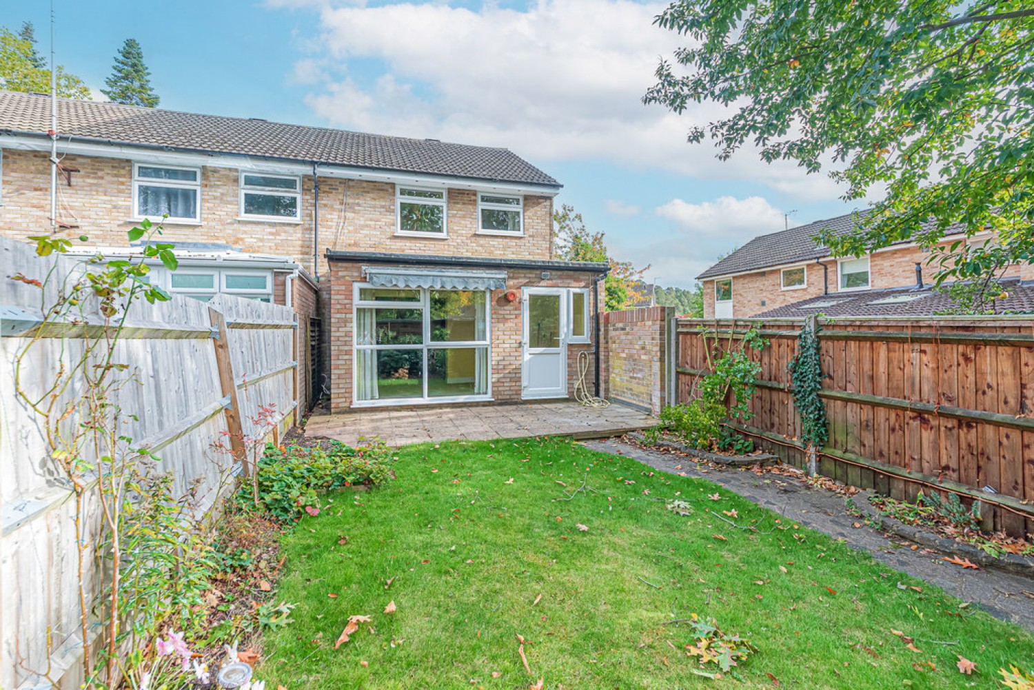 Inglewood Avenue, Camberley