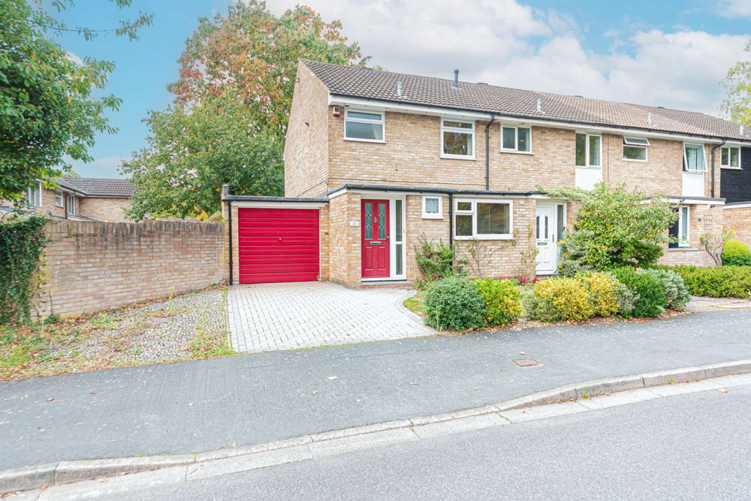 Inglewood Avenue, Camberley