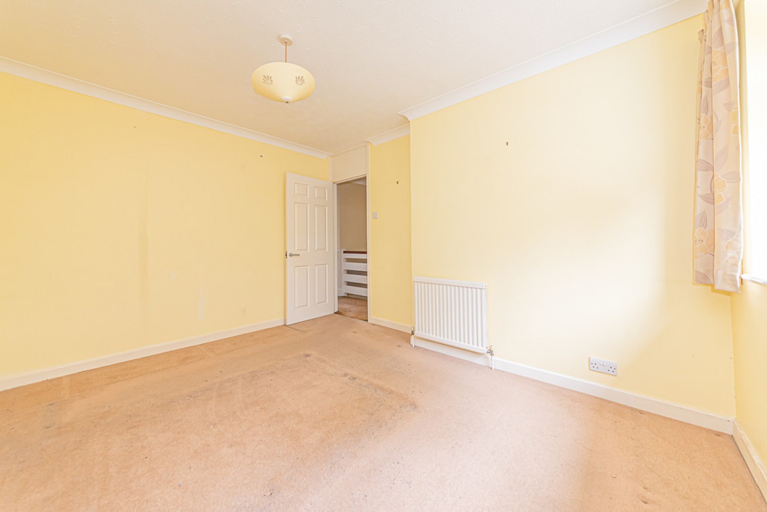 Inglewood Avenue, Camberley