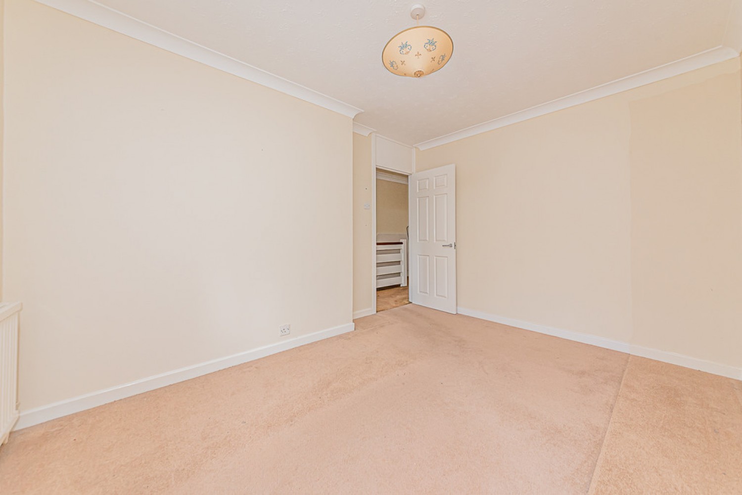 Inglewood Avenue, Camberley