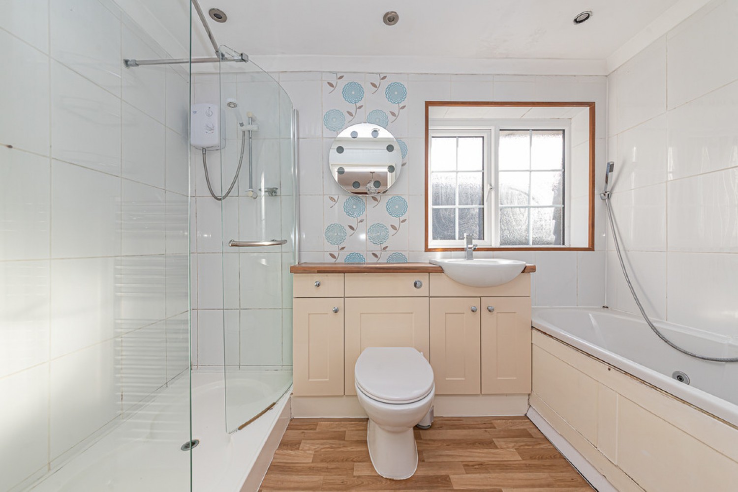 5 bedroom House in Trenton Close, Frimley