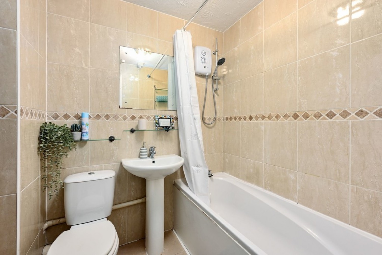 The Orchard, Lightwater