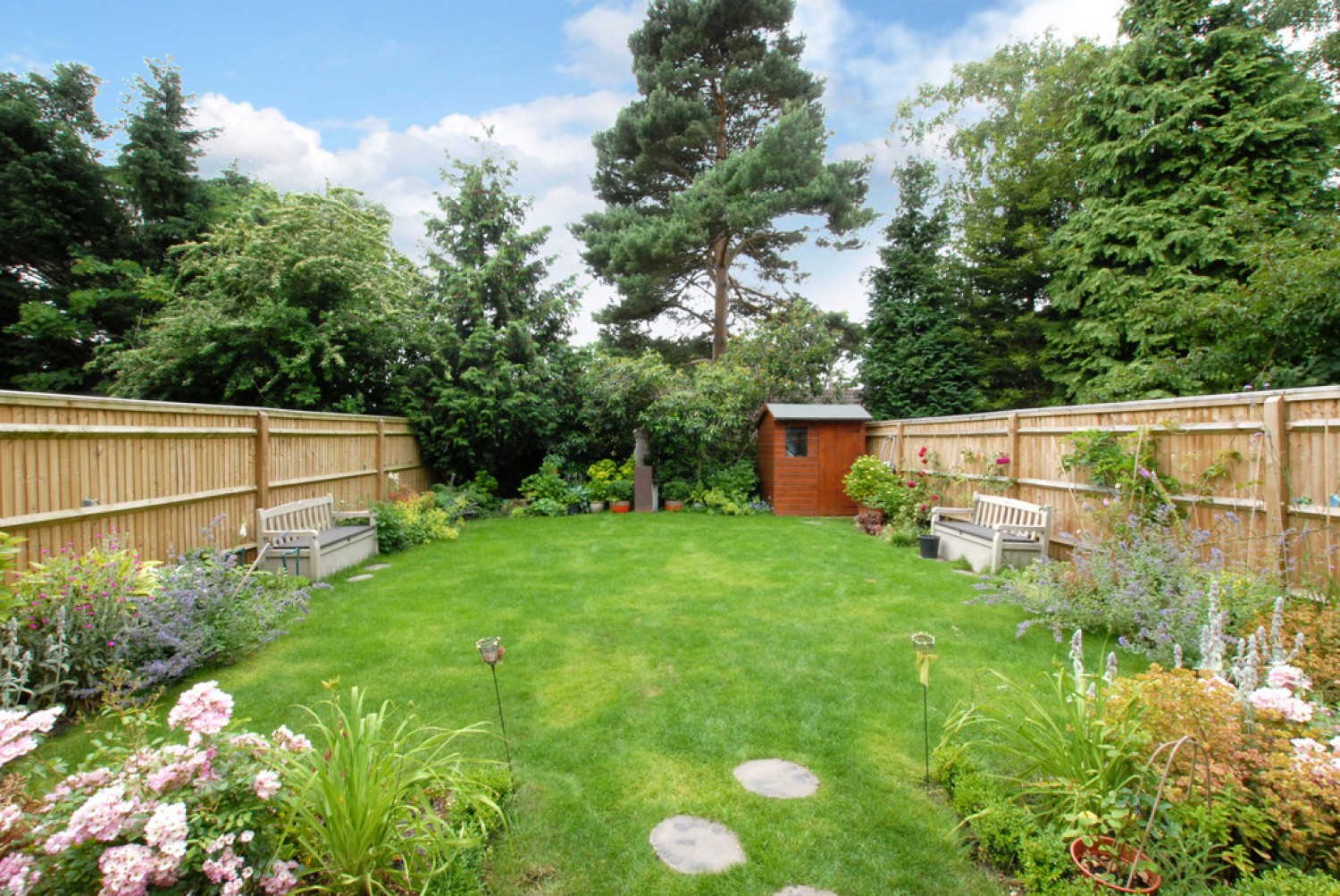 5 bedroom House for Sale St. Catherines Road, Frimley