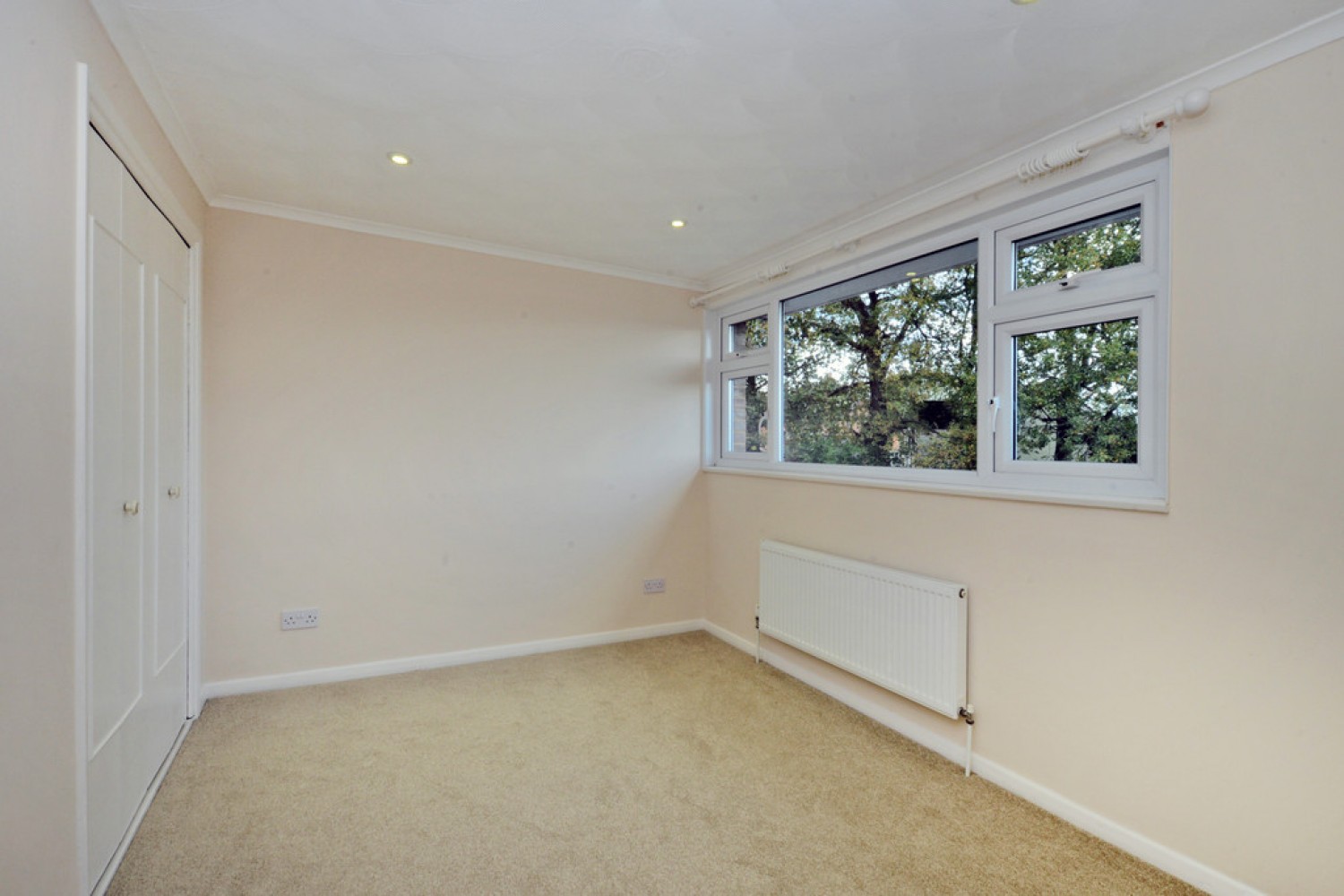 3 bedroom House in French Gardens, Blackwater