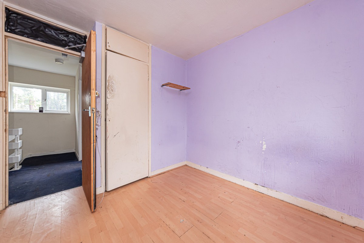 Roundway, Camberley