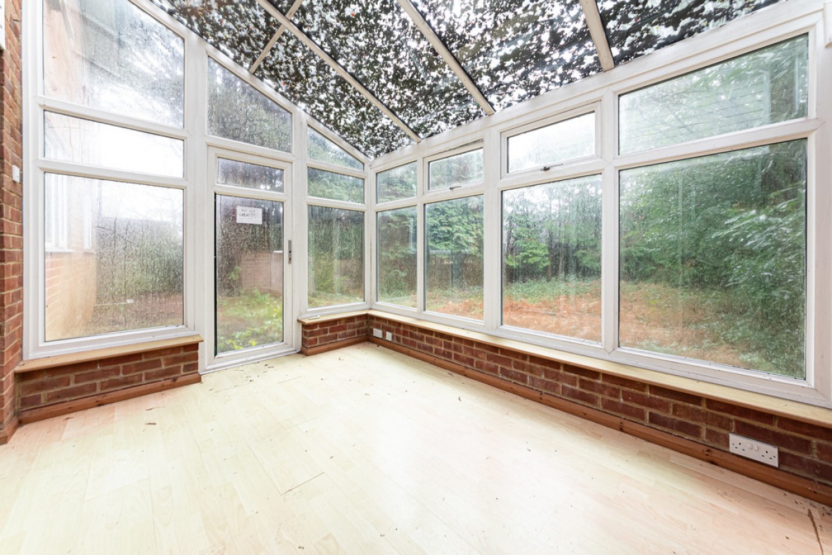 Roundway, Camberley