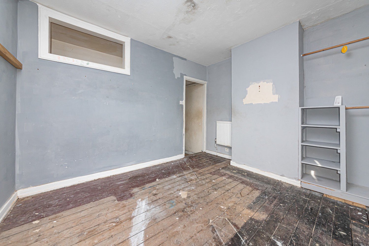 2 bedroom House for Sale Mytchett Road