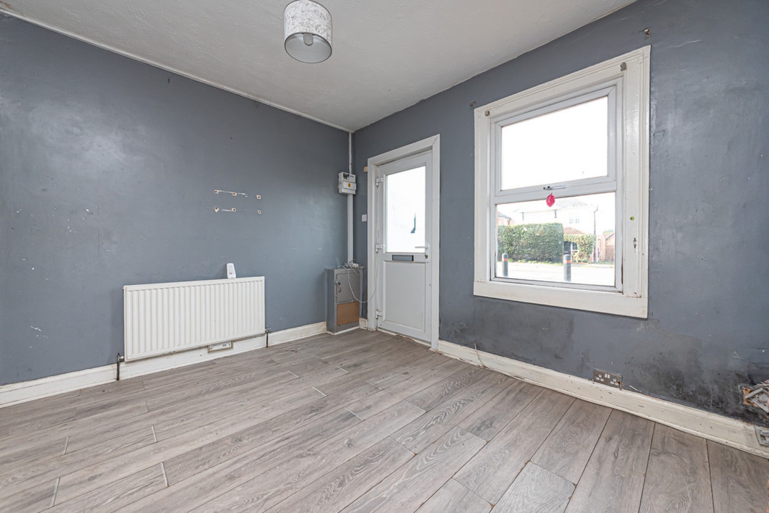 2 bedroom House for Sale Mytchett Road