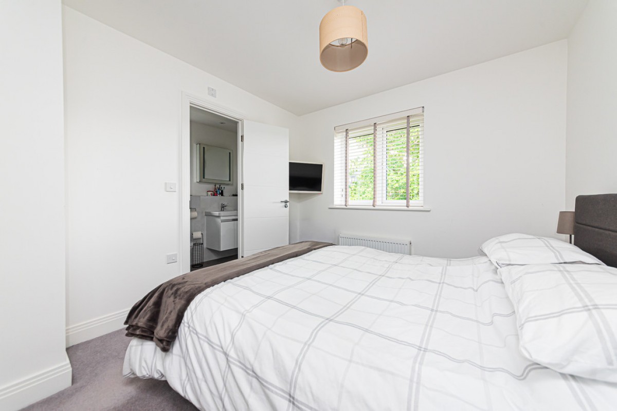 Johnstone Close, Bracknell